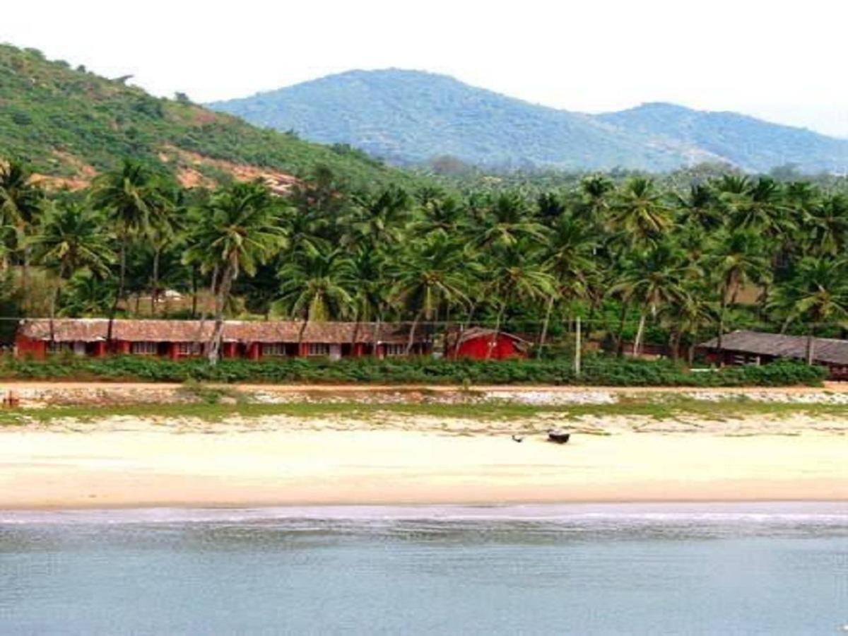 มาชาลี บีช รีสอร์ท Majali ภายนอก รูปภาพ